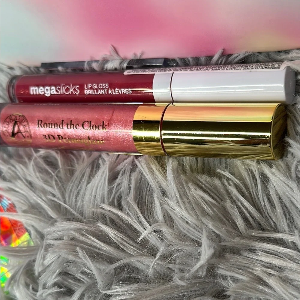 IPSY Beauty Set Pastel Ipsy Bag w/Lip Gloss, Lip Glaze & Jelly Face Mask BUNDLE